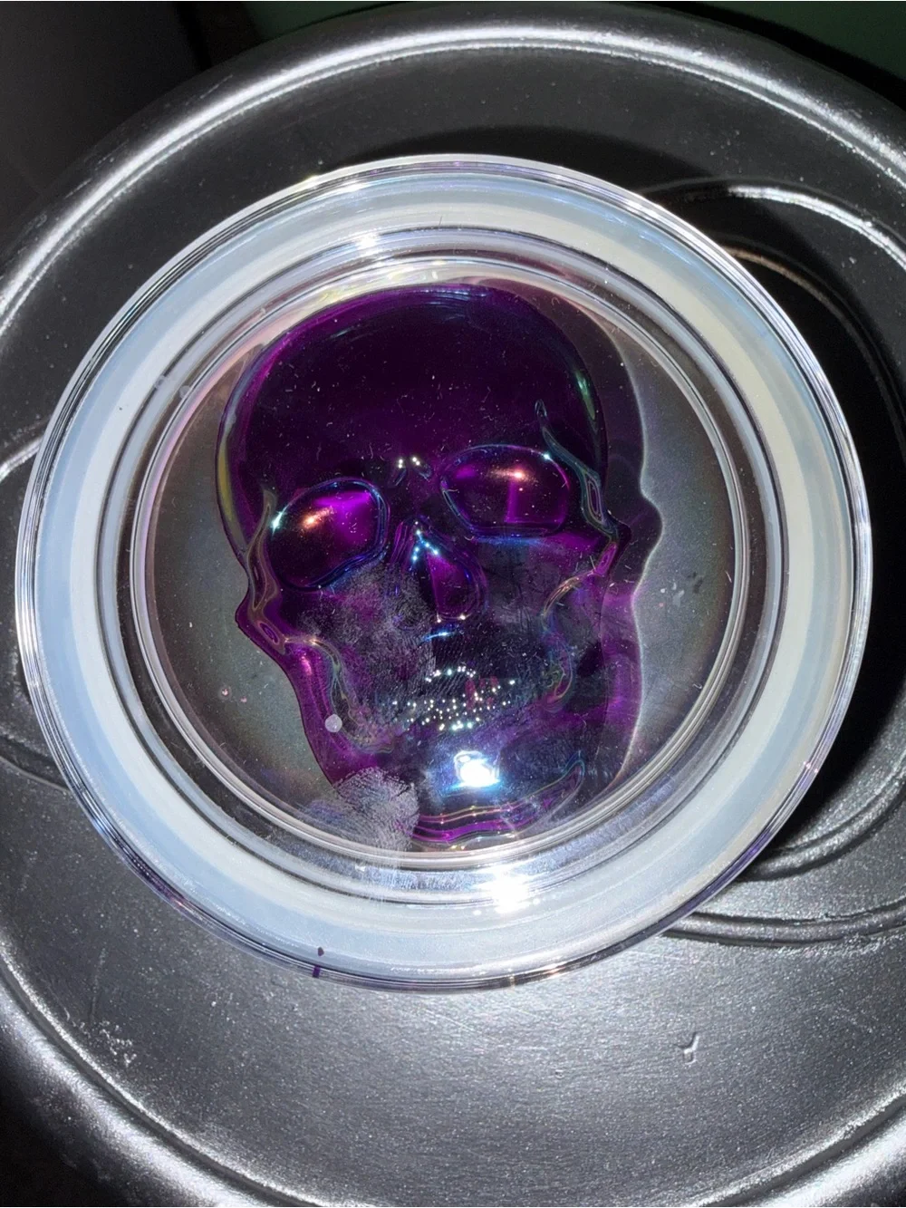 B2G1 Free!! Glass Skull Lid Spooky Cider Lane 3 wick candle - Picture 4 of 4